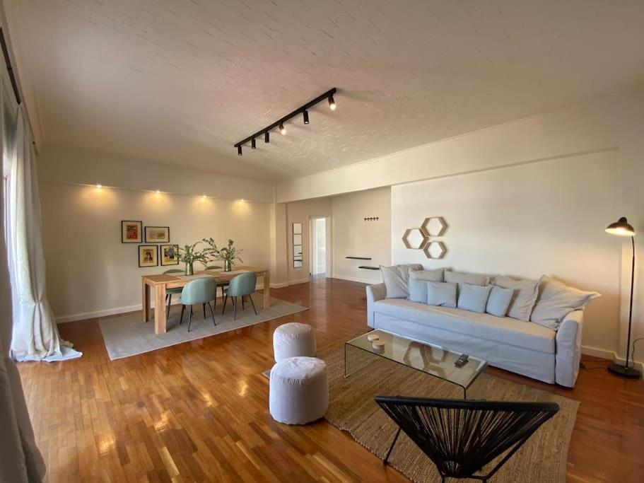 2-Bedroom Apartment In Athina 아테네 외부 사진