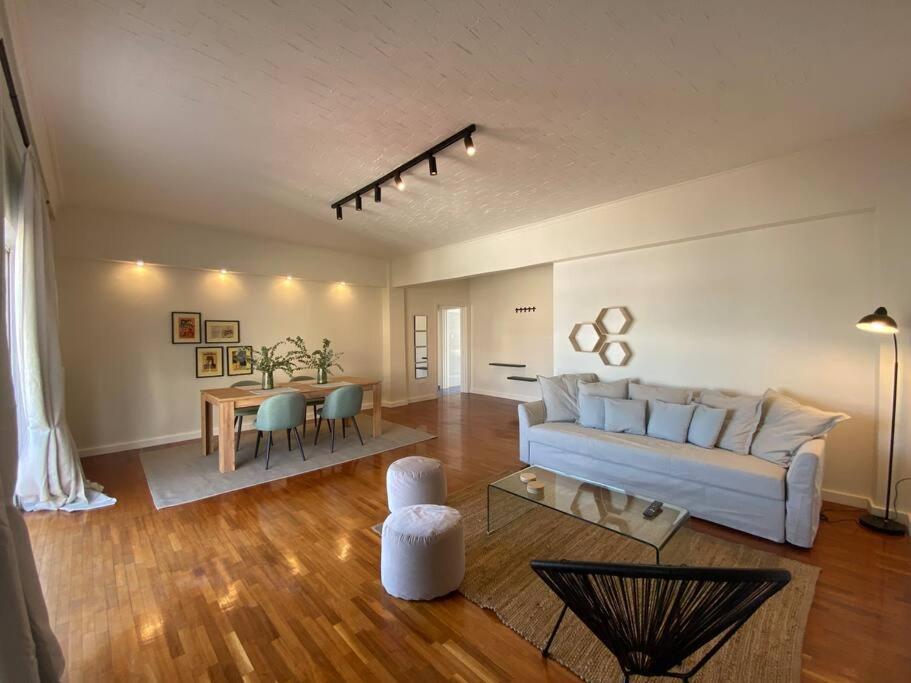 2-Bedroom Apartment In Athina 아테네 외부 사진